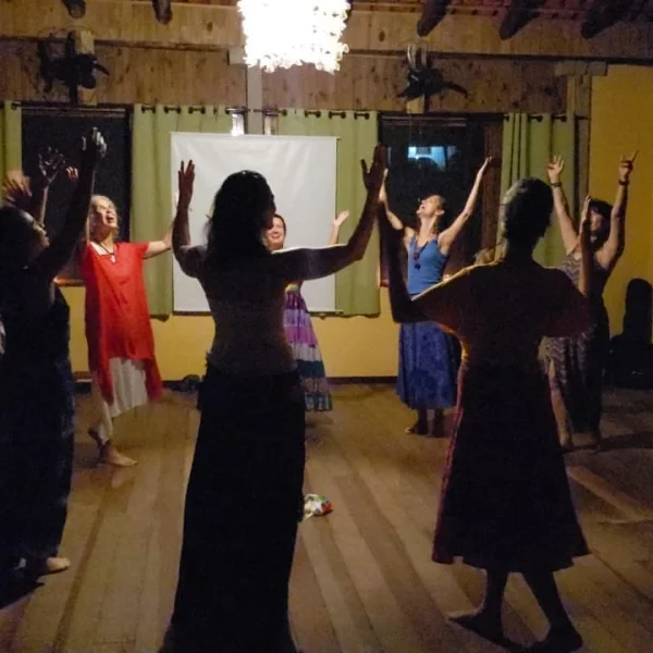 Curso de Danças Circulares