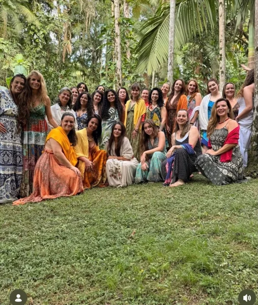 Círculo Feminino Mulheres do Sol com cacau e vivência