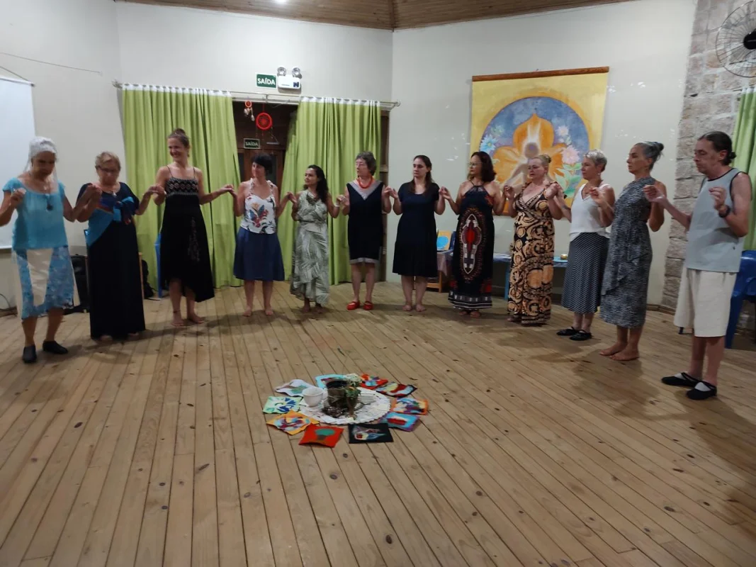 Curso de Danças Circulares